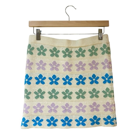 SALE‼️American Eagle Floral Sweater Mini Skirt Sz M Fall Stretch Knit Skirt - Picture 4 of 8